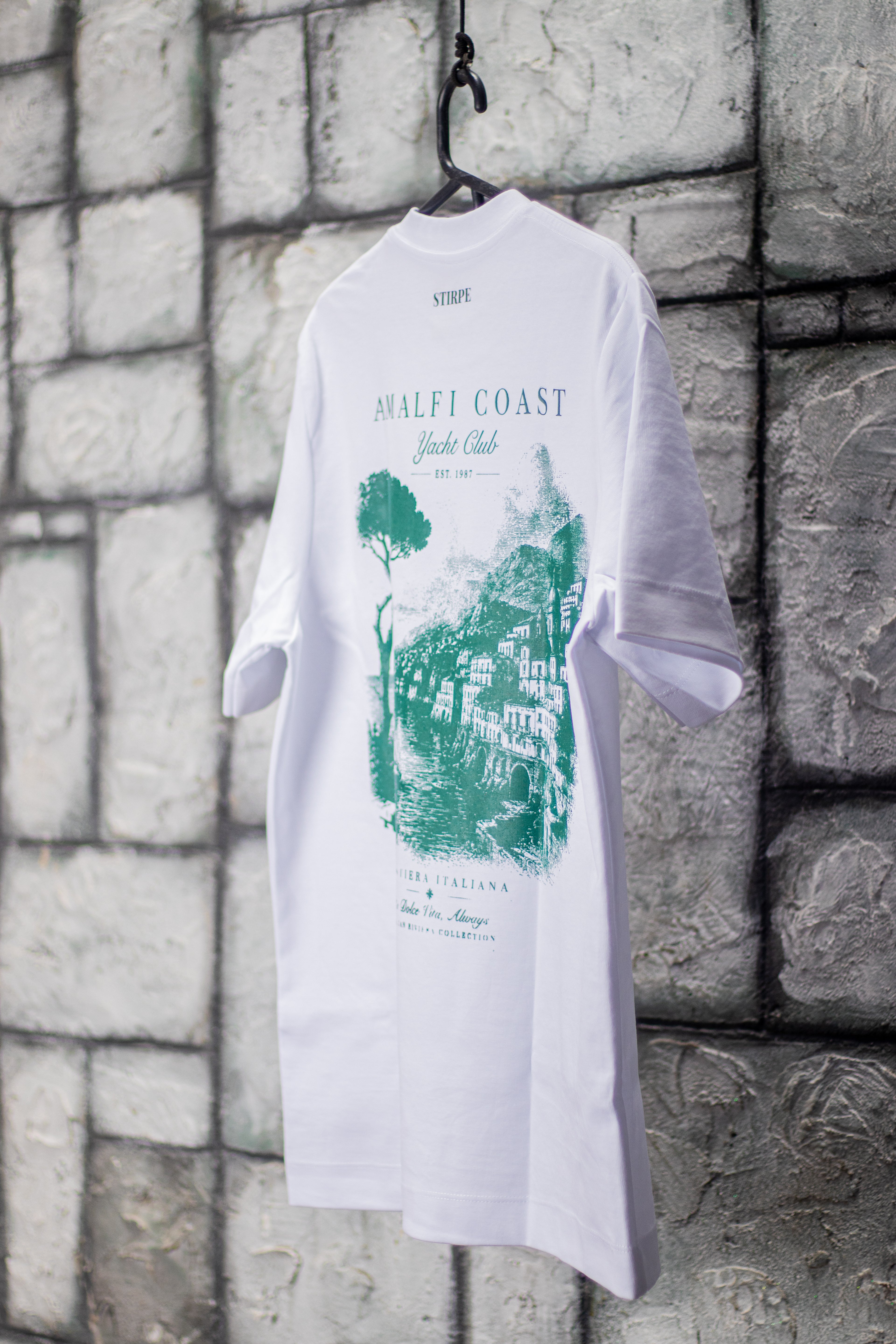 Amalfi Coast — Bianco Mediterraneo